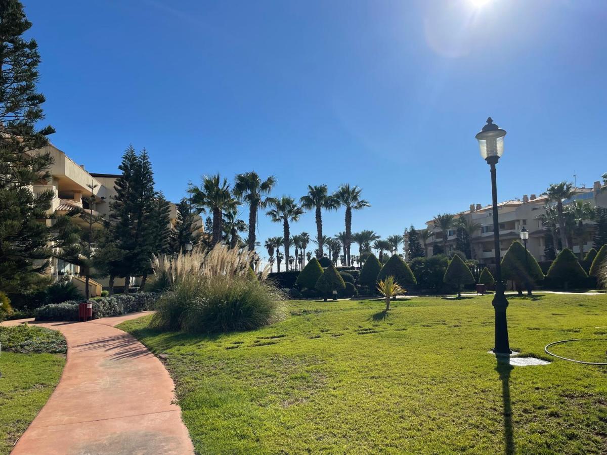 Apartament Moderna Y Alegre Vivienda Junto Al Mar . Roquetas de Mar Zewnętrze zdjęcie